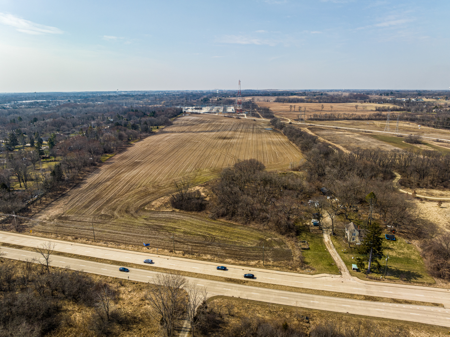 Property Photo: 31140 Highway 21 IL 60048