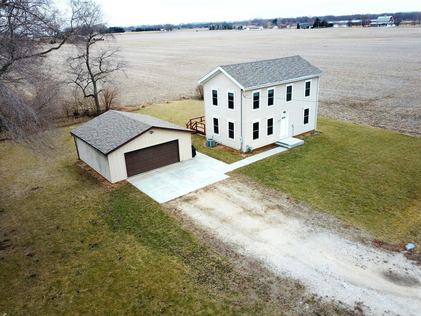 Property Photo:  1235 E Southmor Road  IL 60450 