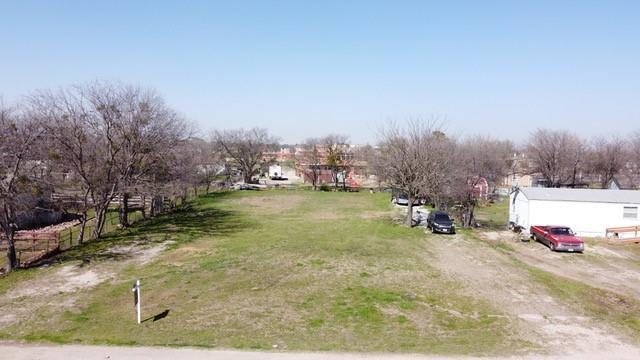 Property Photo:  1818 Ranch Road  TX 75052 