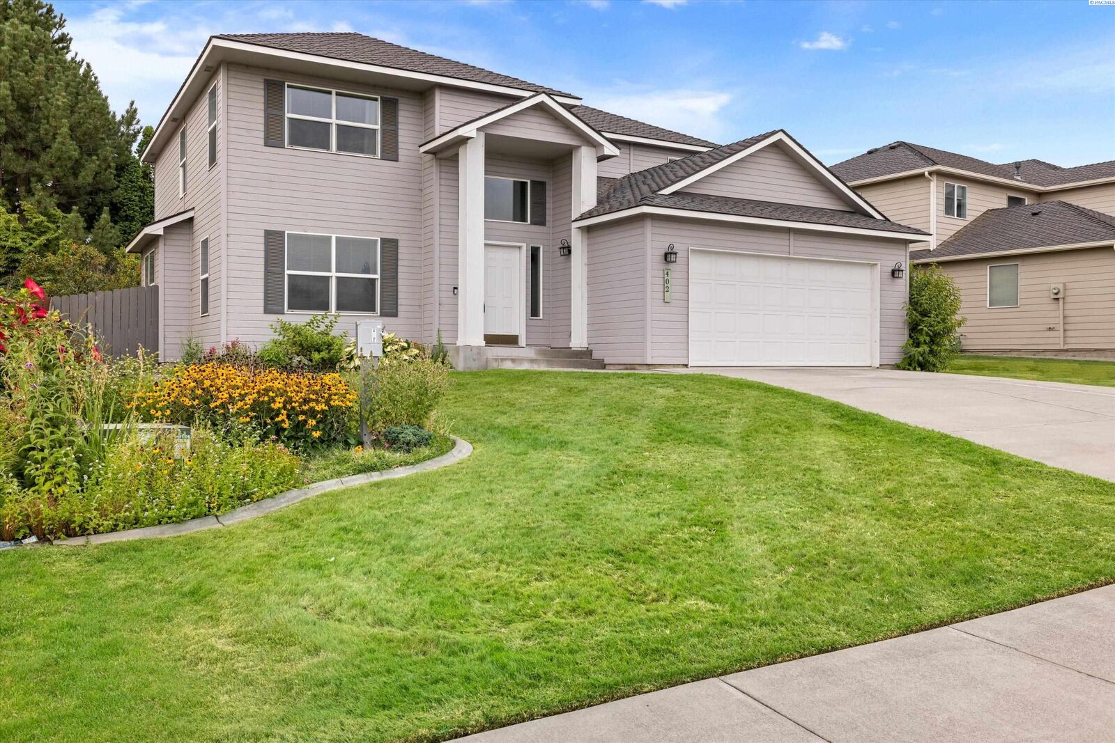 MLS266982 402 W Canyon Lakes Dr, Kennewick, WA 99337