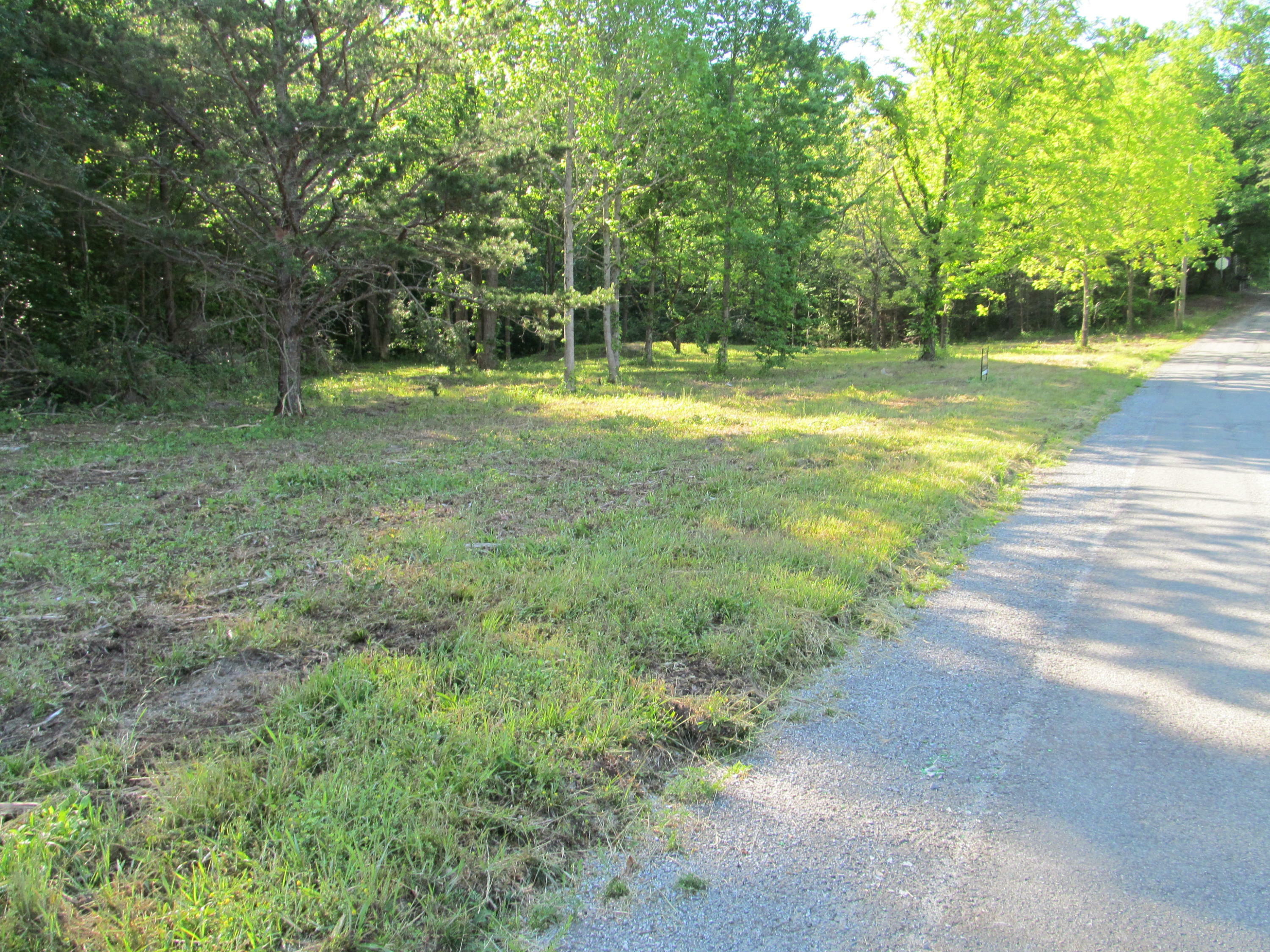 Property Photo:  512 Lawing Road  TN 37641 