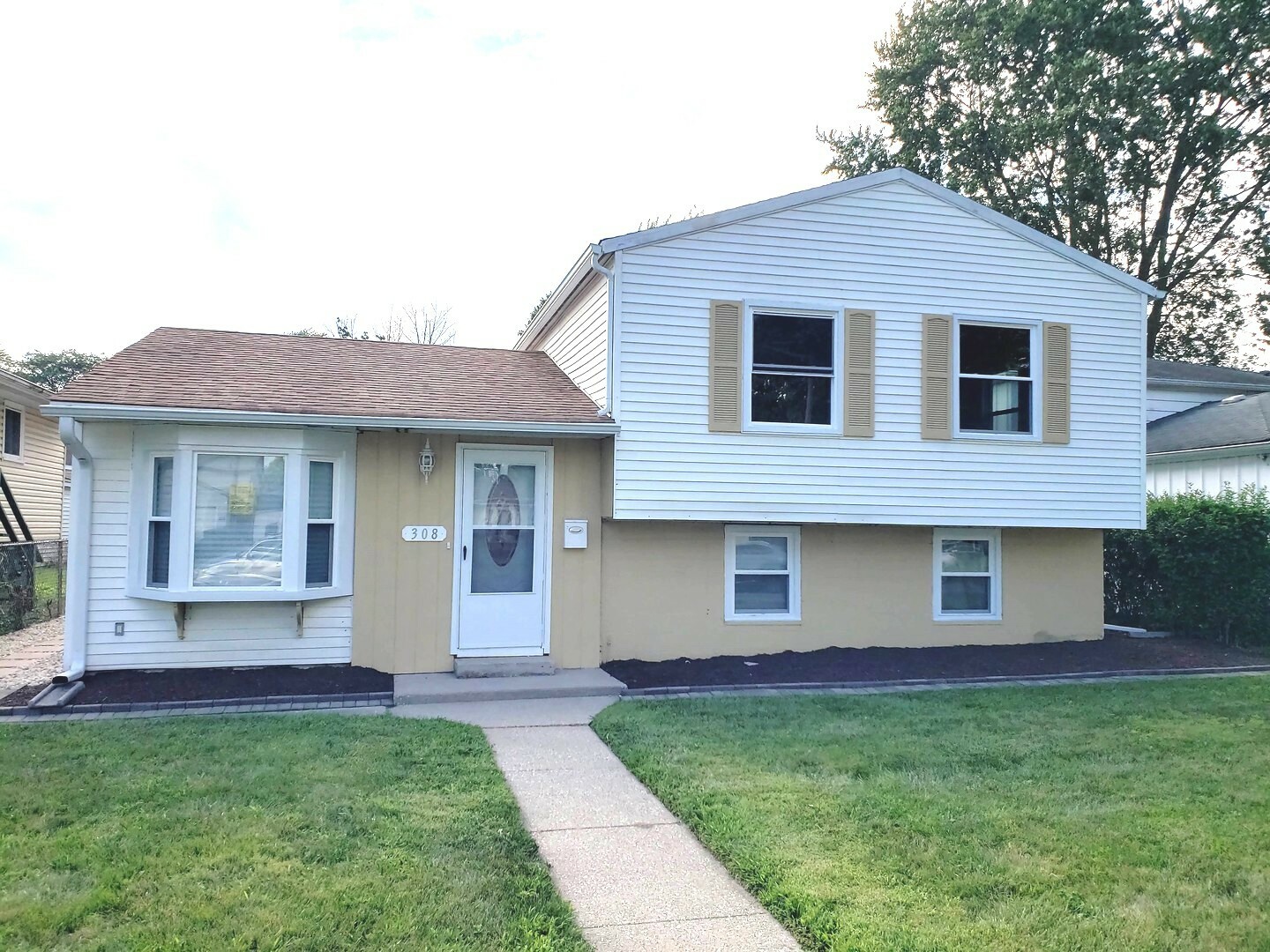 Property Photo: 308 Merrill Avenue IL 60409