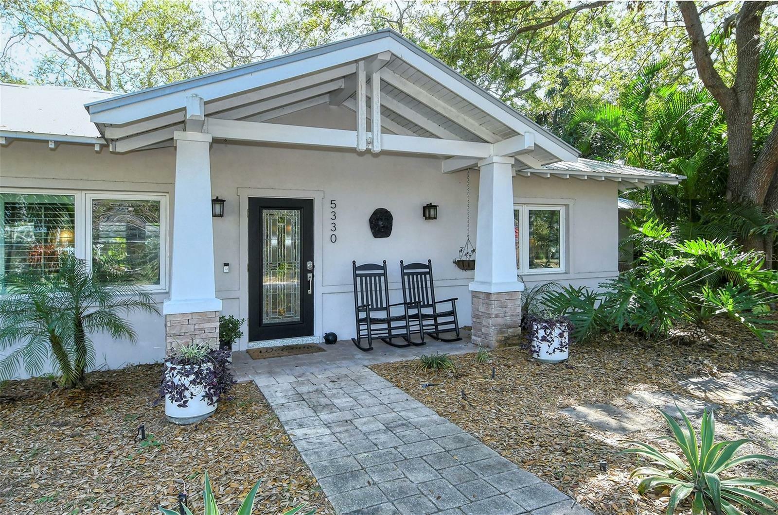 Property Photo:  5330 Winchester Drive  FL 34234 