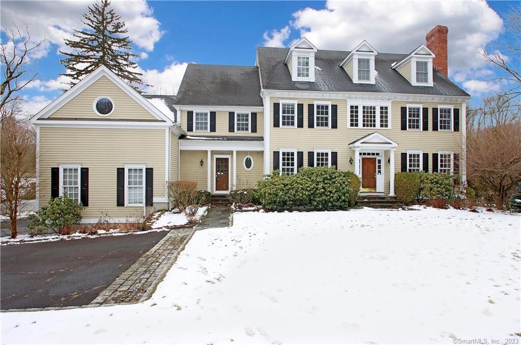 Property Photo:  136 Weed Street  CT 06840 