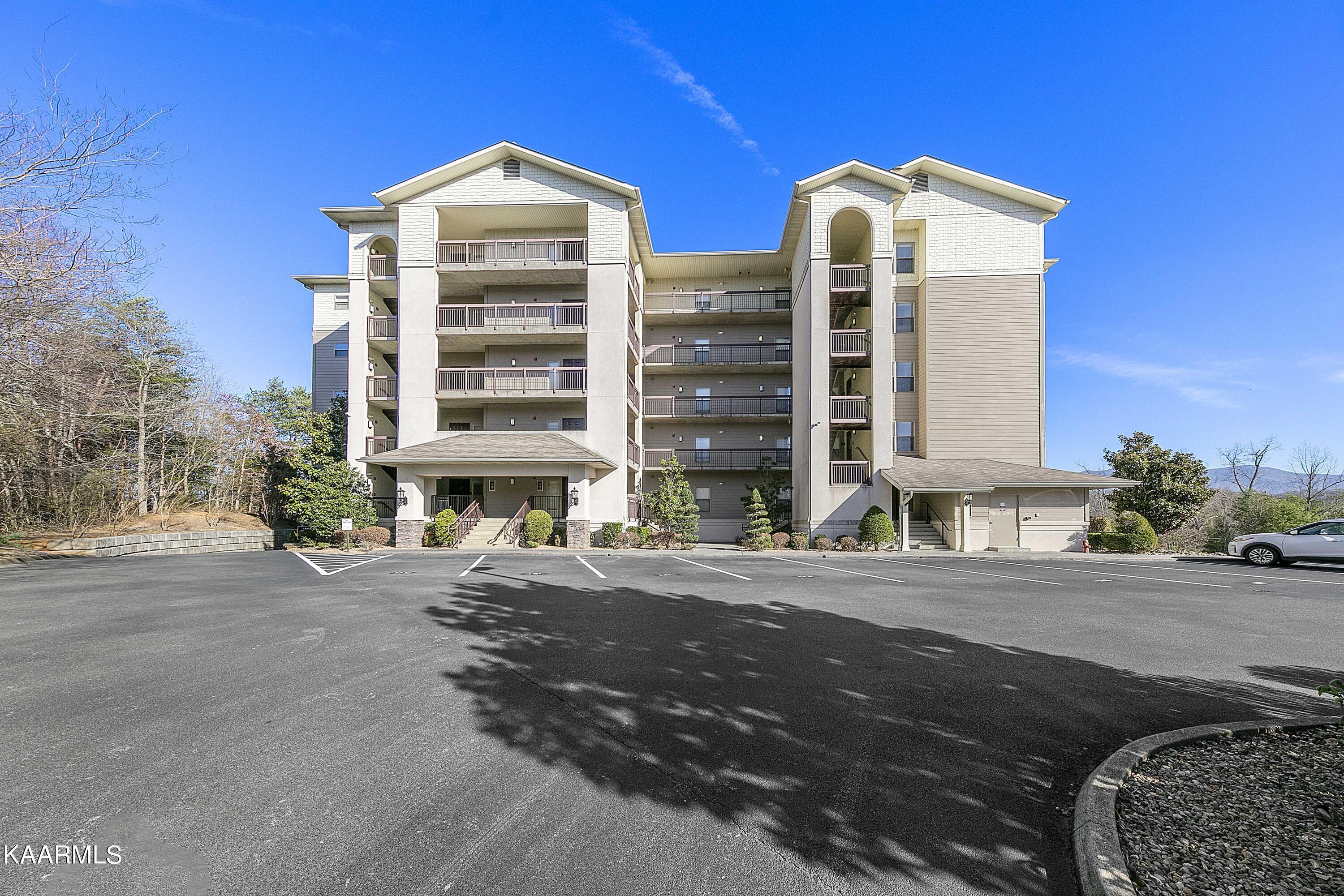 Property Photo: 215 Mayes Rd Apt 131 TN 37863