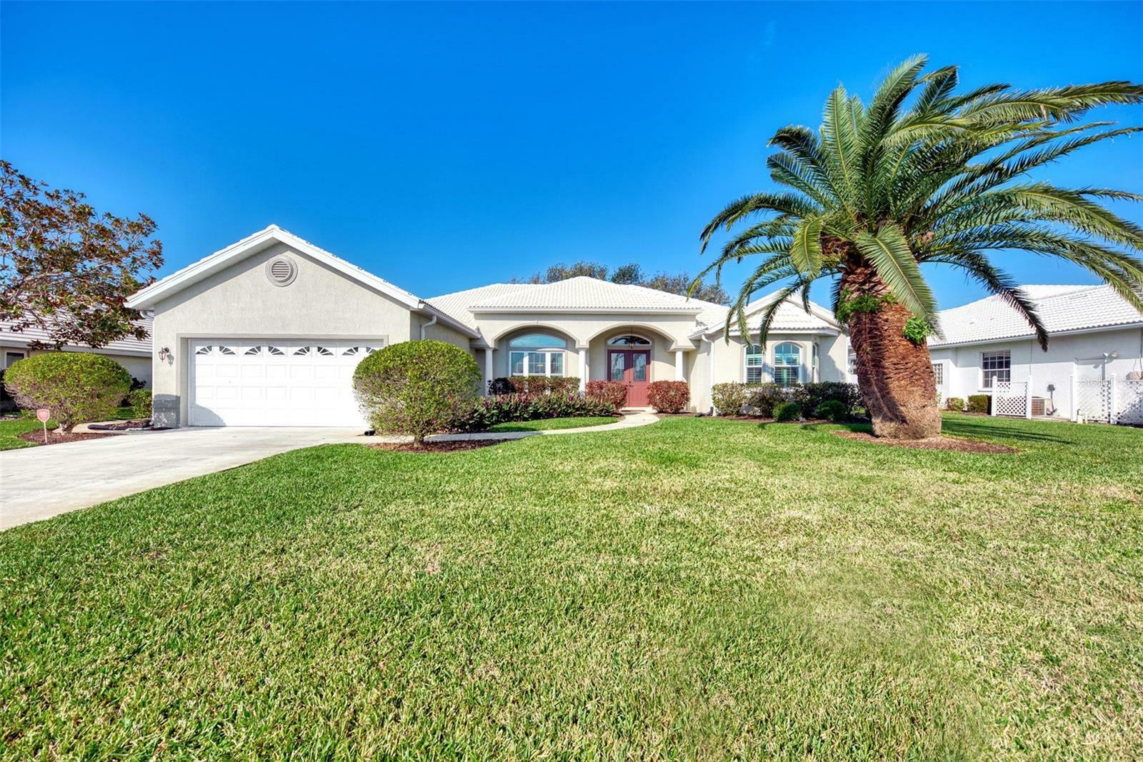 Property Photo: 541 Warwick Lane FL 34293