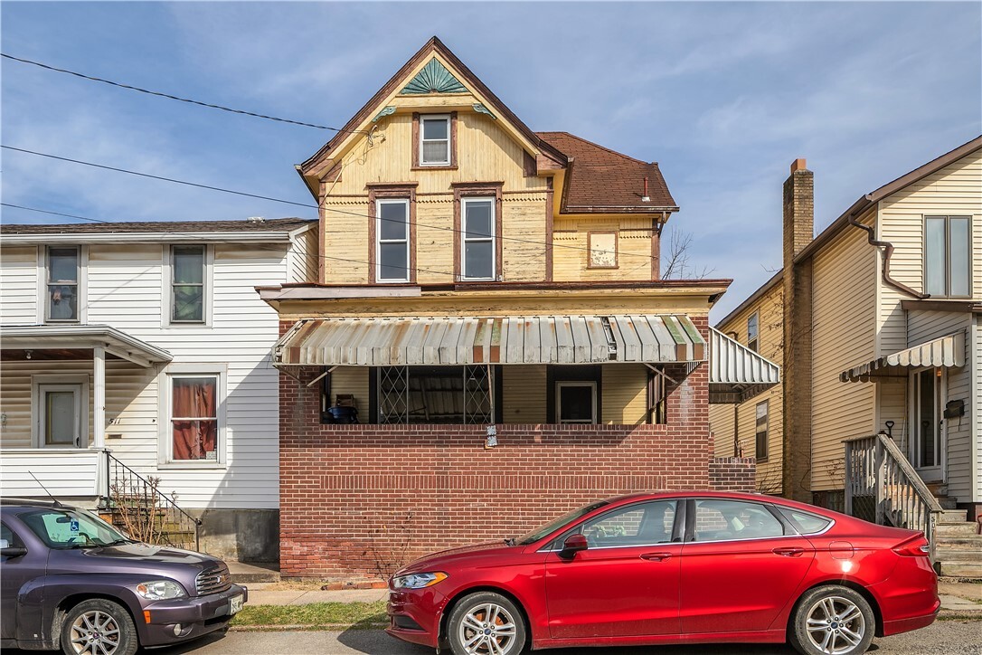 Property Photo: 509 Armstrong Ave PA 15613