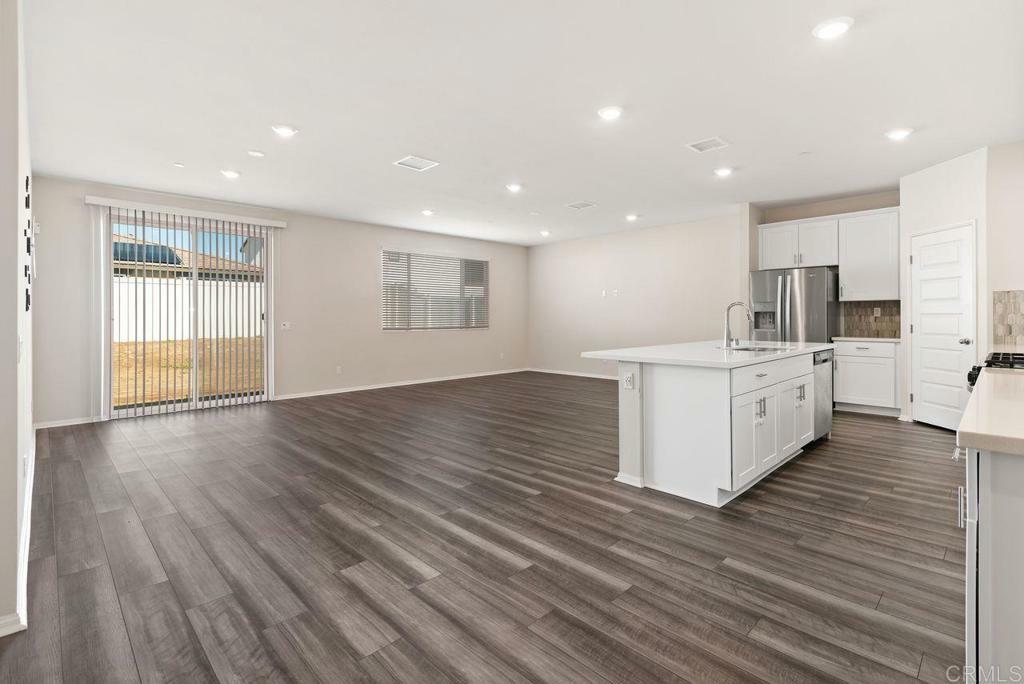 Property Photo: 28223 Blossom Court CA 92082