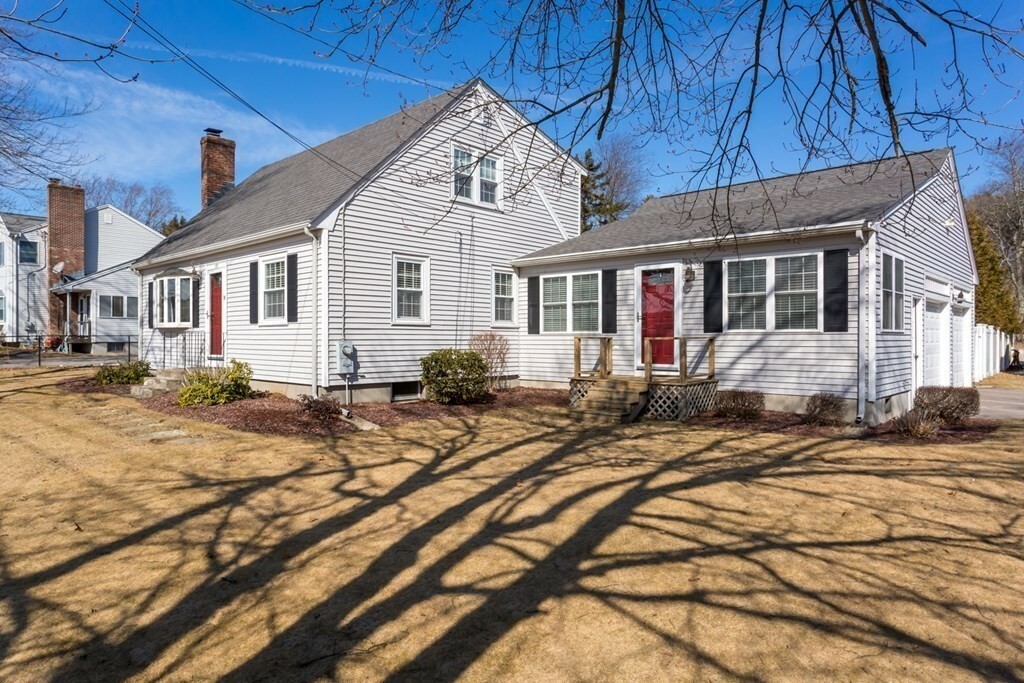 Property Photo: 139 Oak St MA 02038