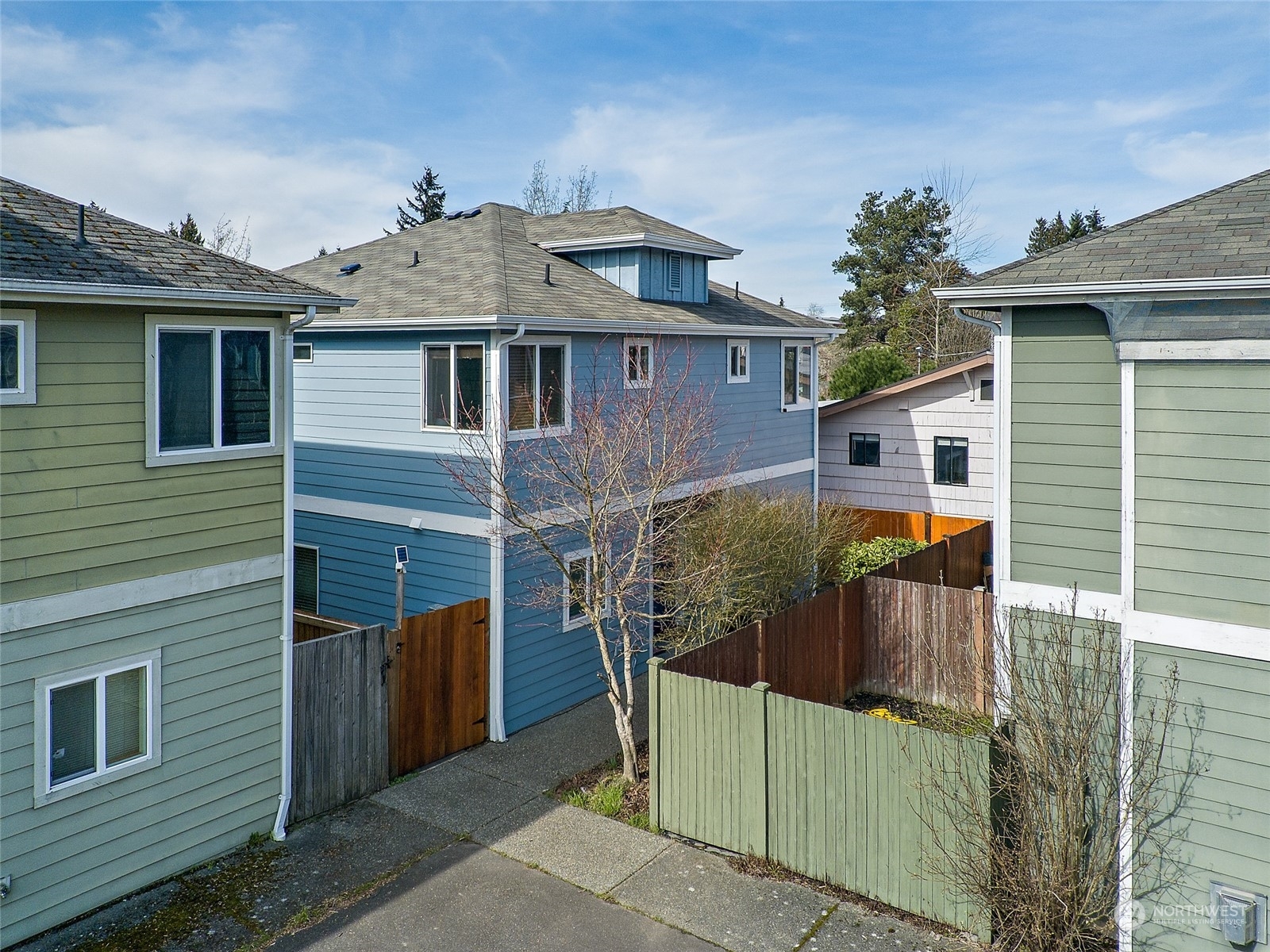 Property Photo:  8847 9th Avenue SW A  WA 98106 