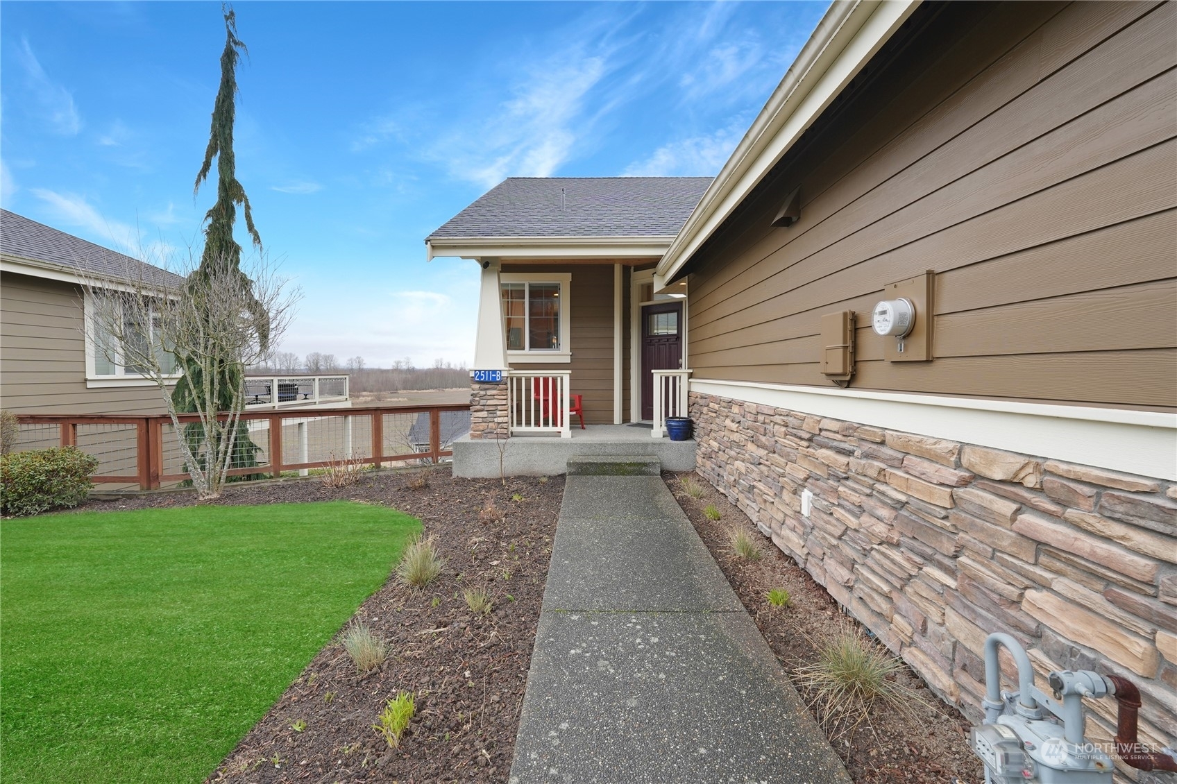 Property Photo:  2511 River Vista Place B  WA 98273 