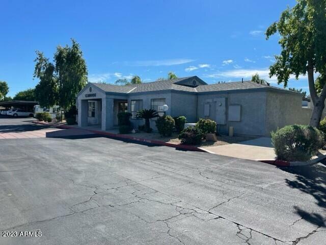Property Photo: 1444 N Recker Road 123 AZ 85205