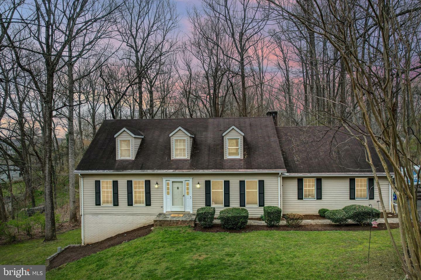 Property Photo:  5769 Pendleton Lane  VA 20187 