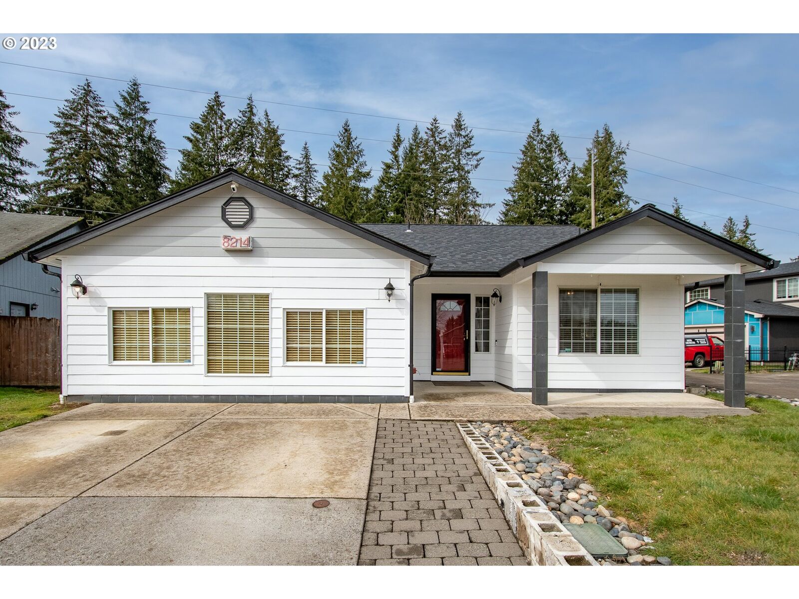 Property Photo: 8214 NE 163rd Ave WA 98682