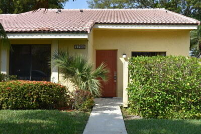 Property Photo:  6795 Bridlewood Court  FL 33433 