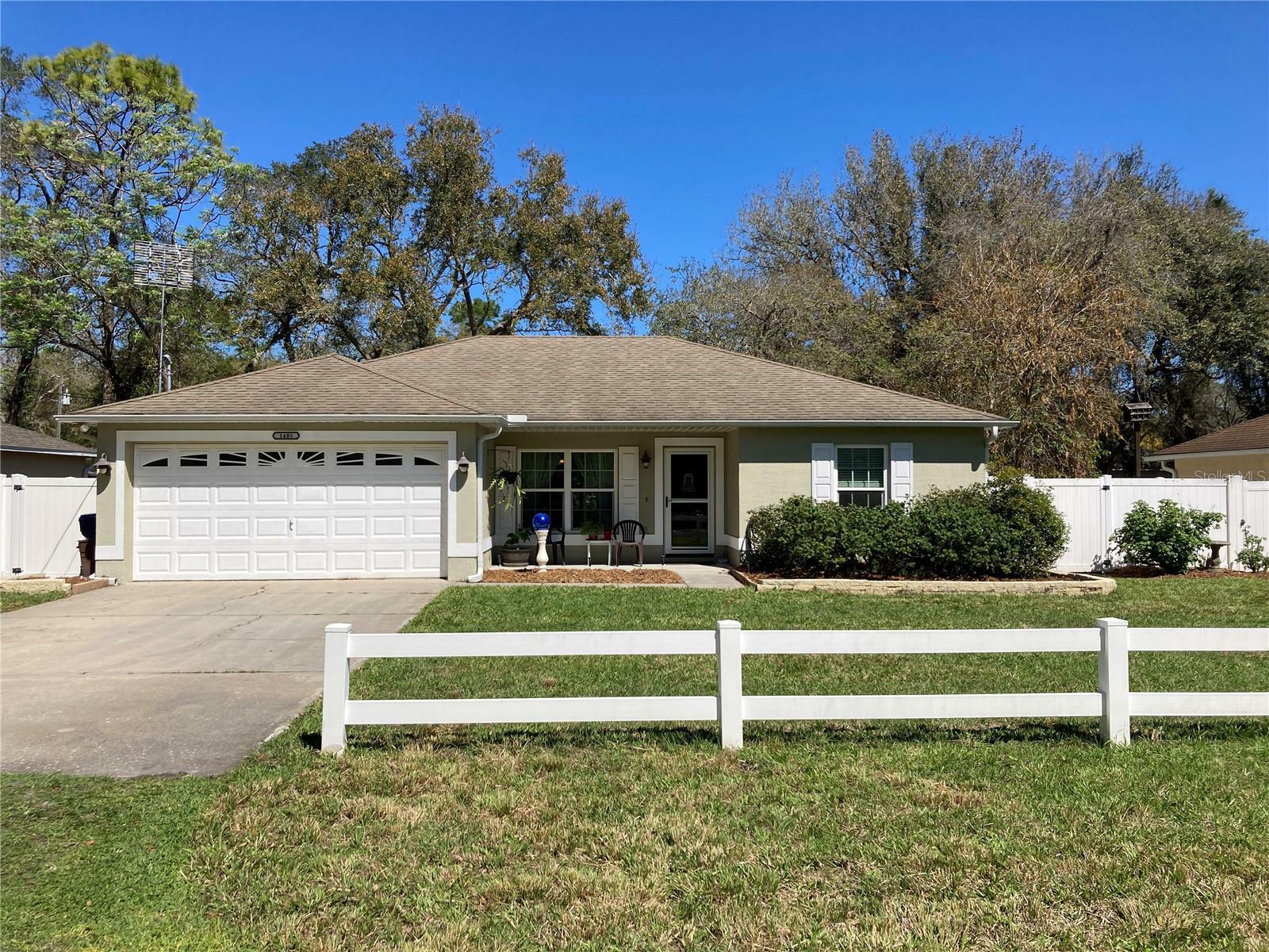 Property Photo:  1485 3rd Street  FL 32763 