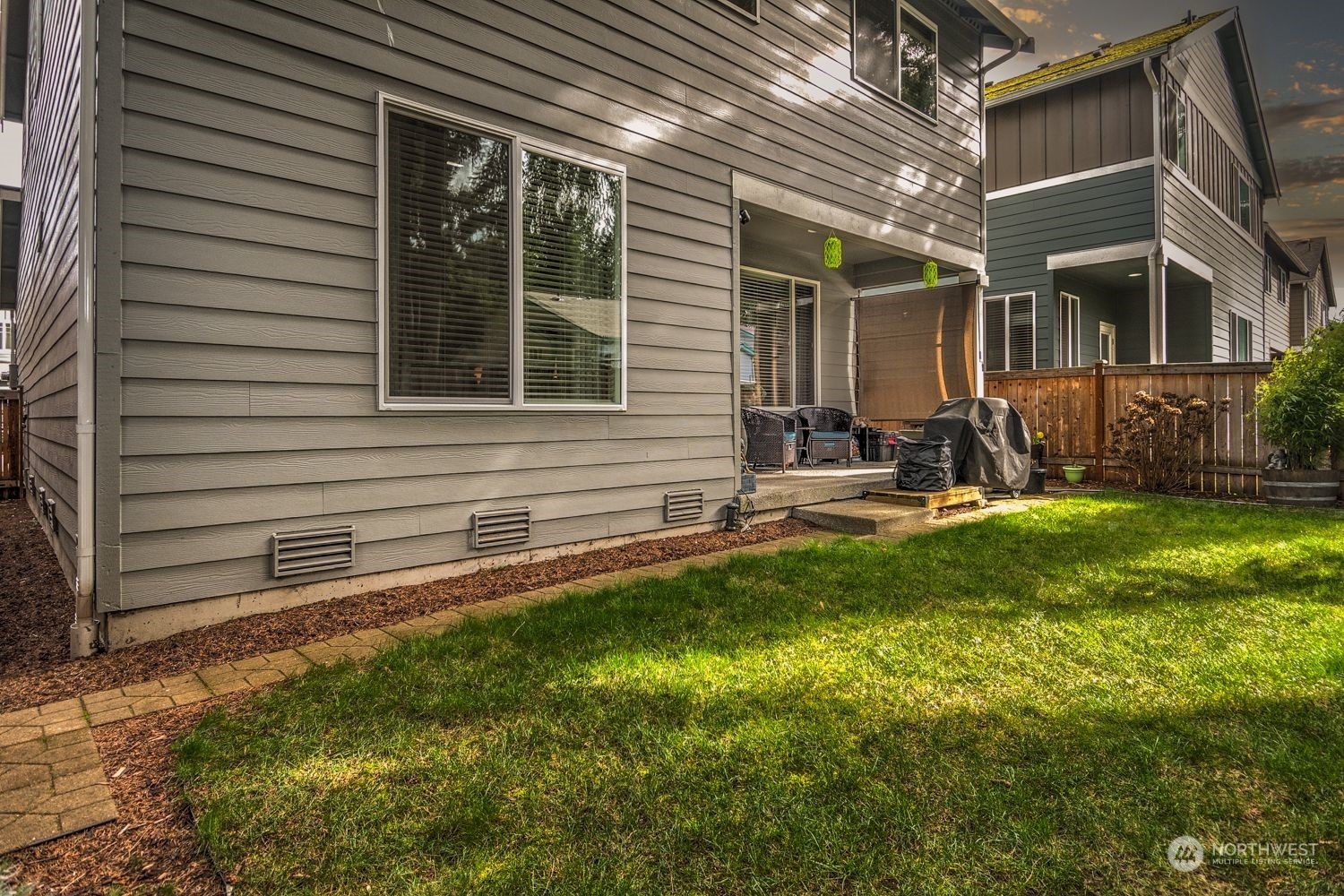 Property Photo:  5121 Boardwalk Street SE  WA 98503 