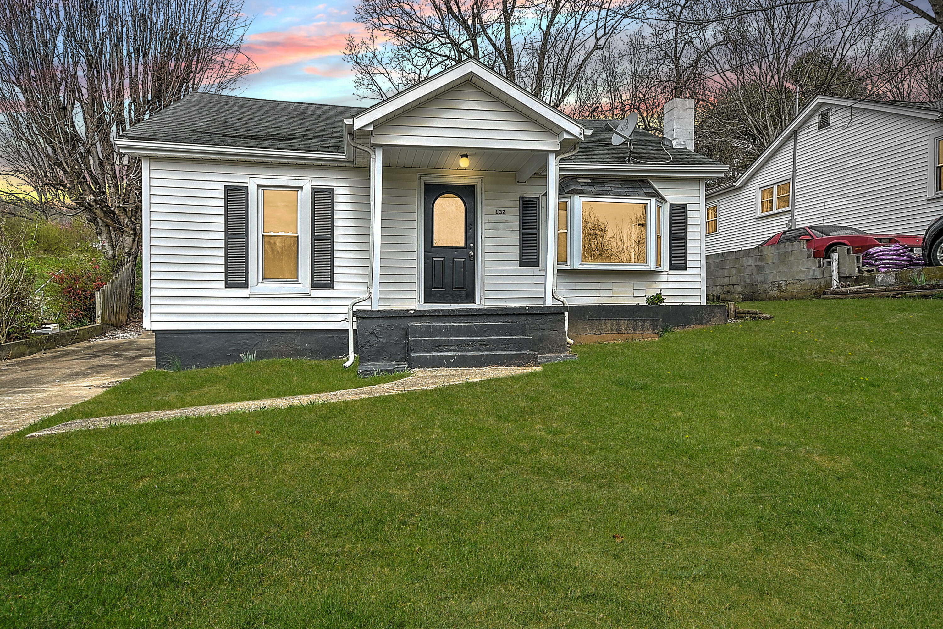 Property Photo:  132 Chapel Street  TN 37743 