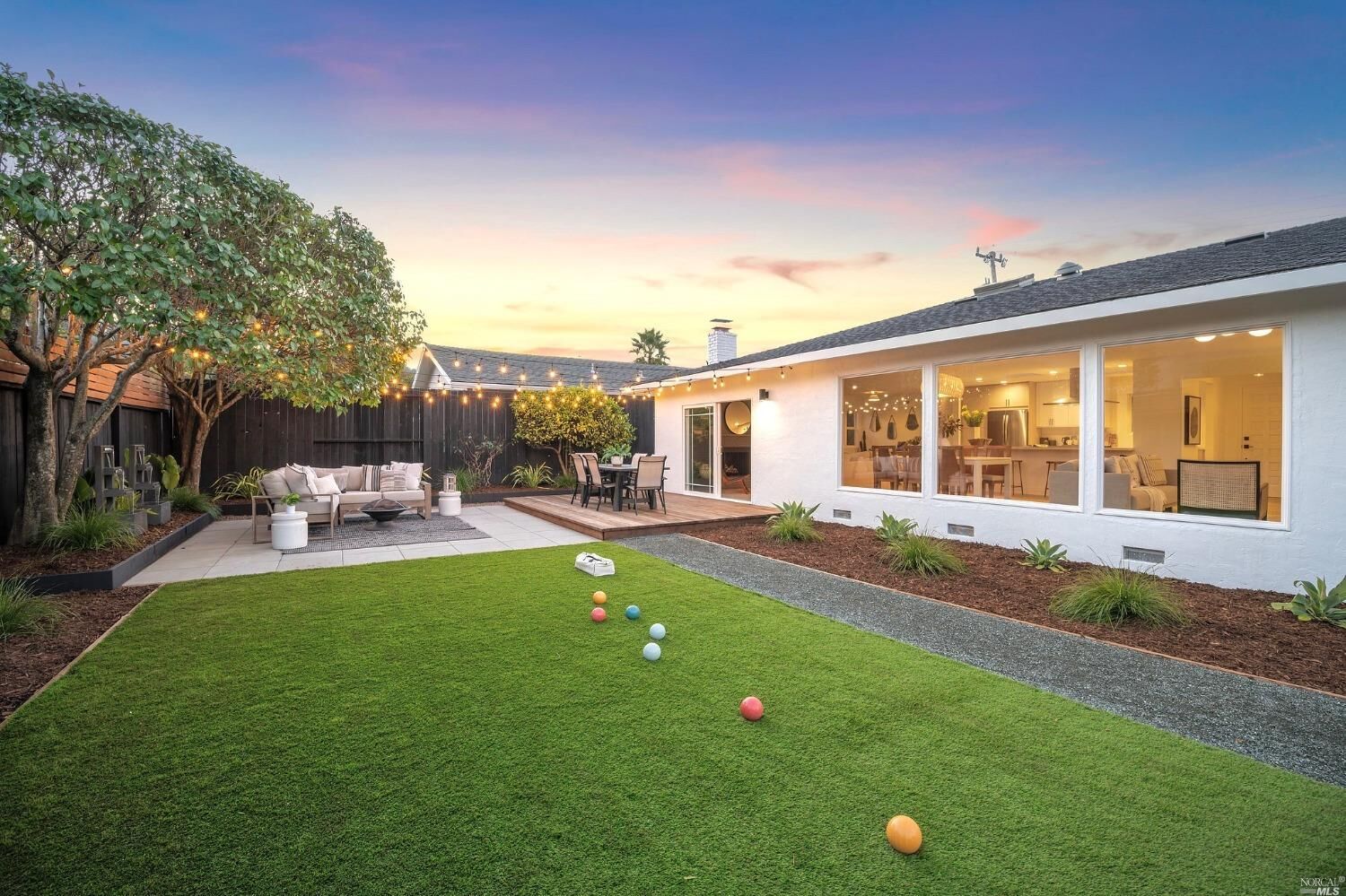 Property Photo: 9 Esmeyer Drive CA 94903