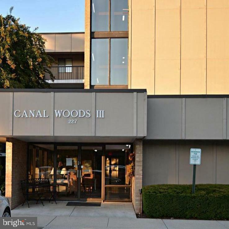 Property Photo: 227 Canal Park Drive 105 MD 21804