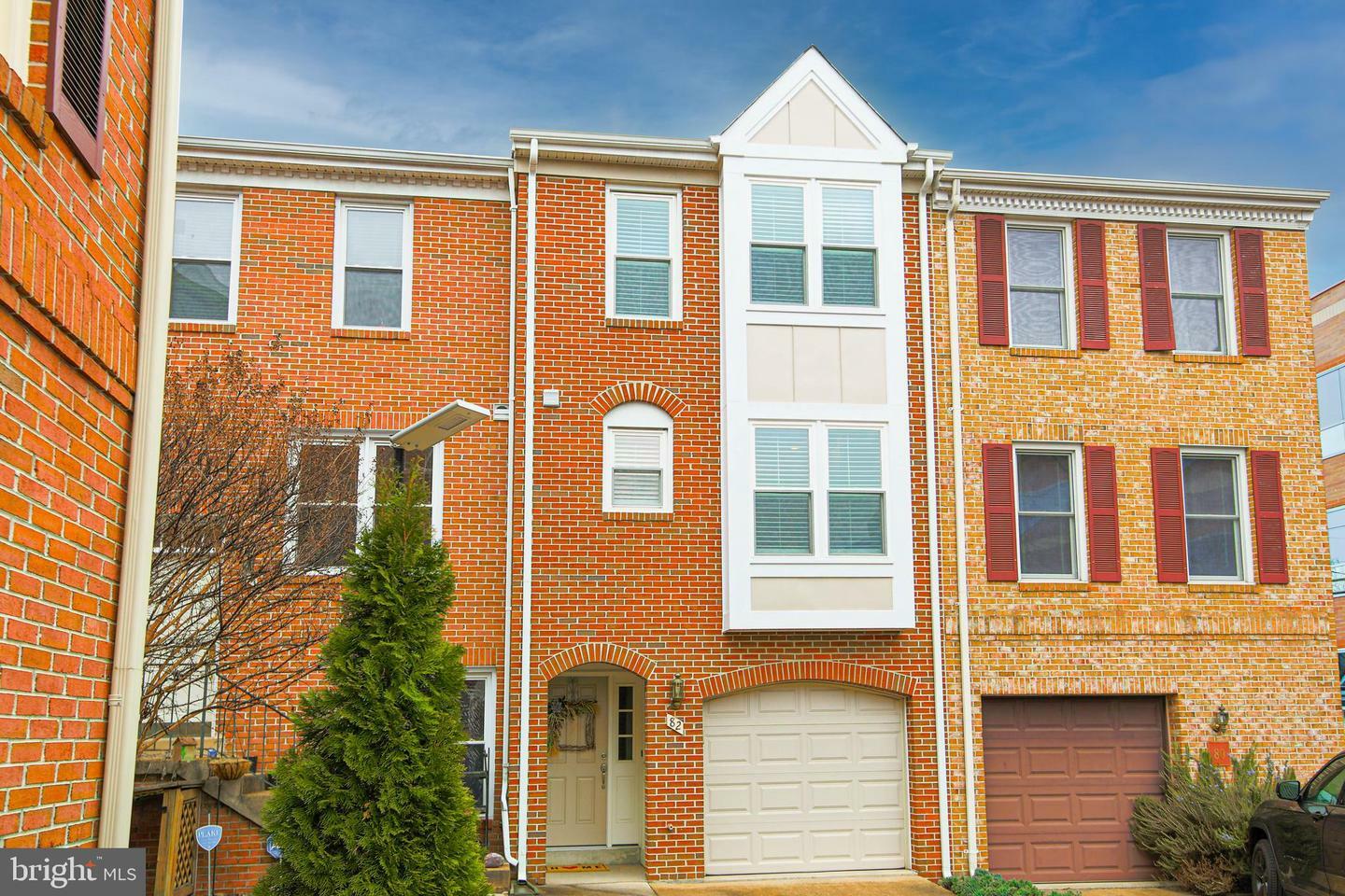 82 S Wise Street  Arlington VA 22204 photo
