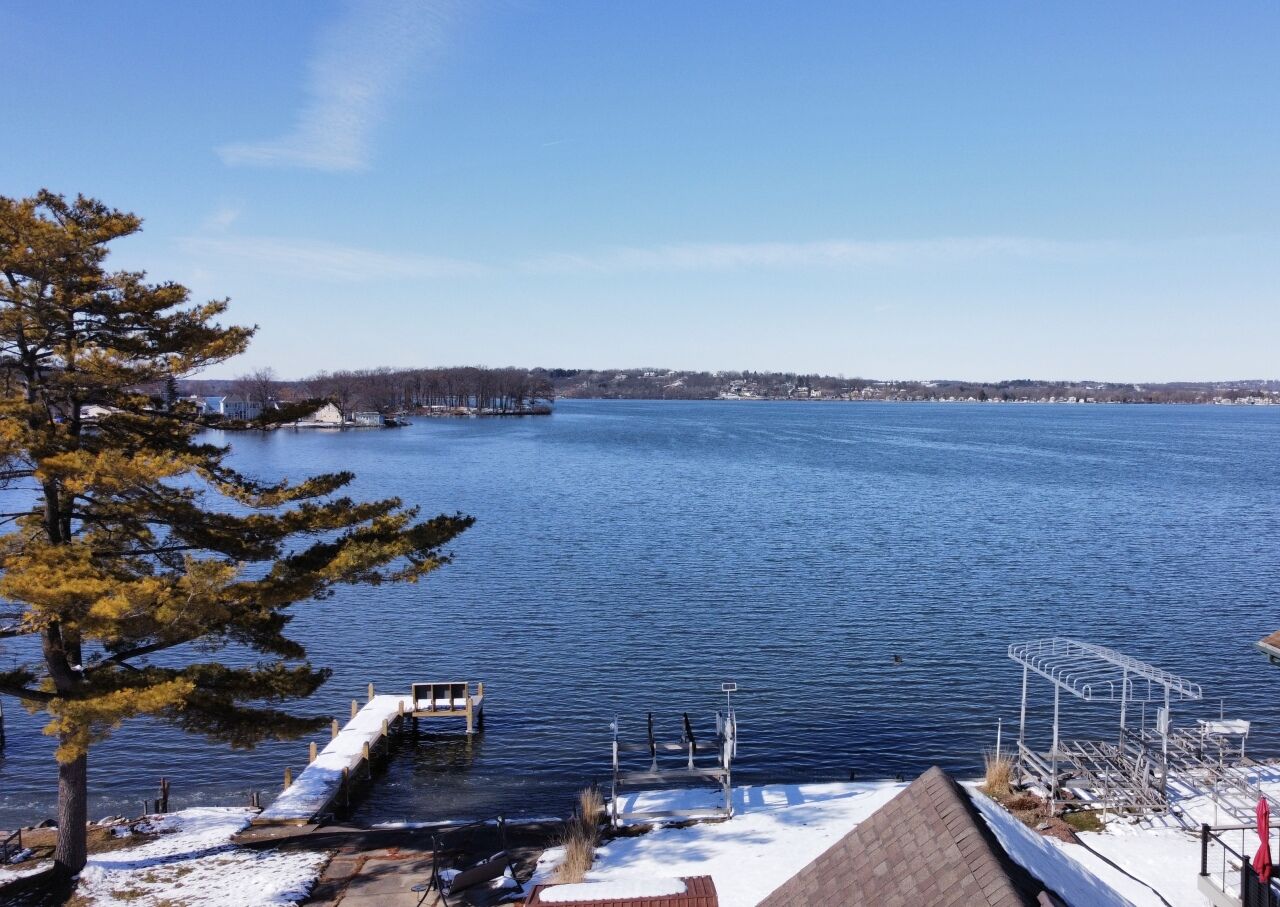 Property Photo: N27w27190 Woodland Dr WI 53072