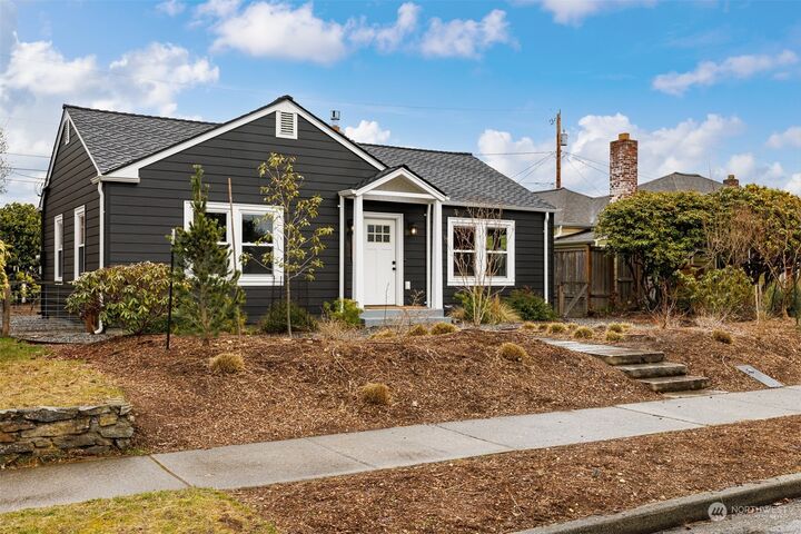 2804 Williams Street  Bellingham WA 98225 photo