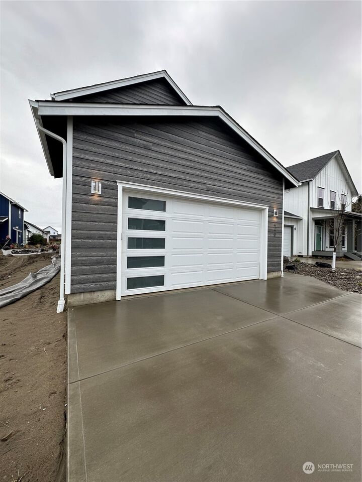 Property Photo: 440 Lupine Lane SW WA 98569