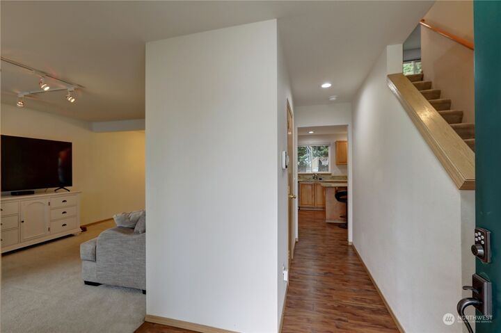 Property Photo:  21525 102nd Street E  WA 98391 