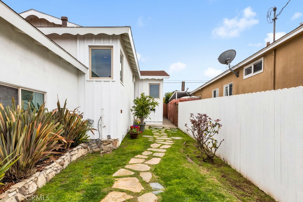 Property Photo:  4688 W 131st Street  CA 90250 