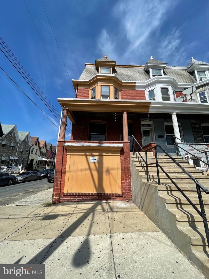 Property Photo:  1031 Marion Street  PA 19604 