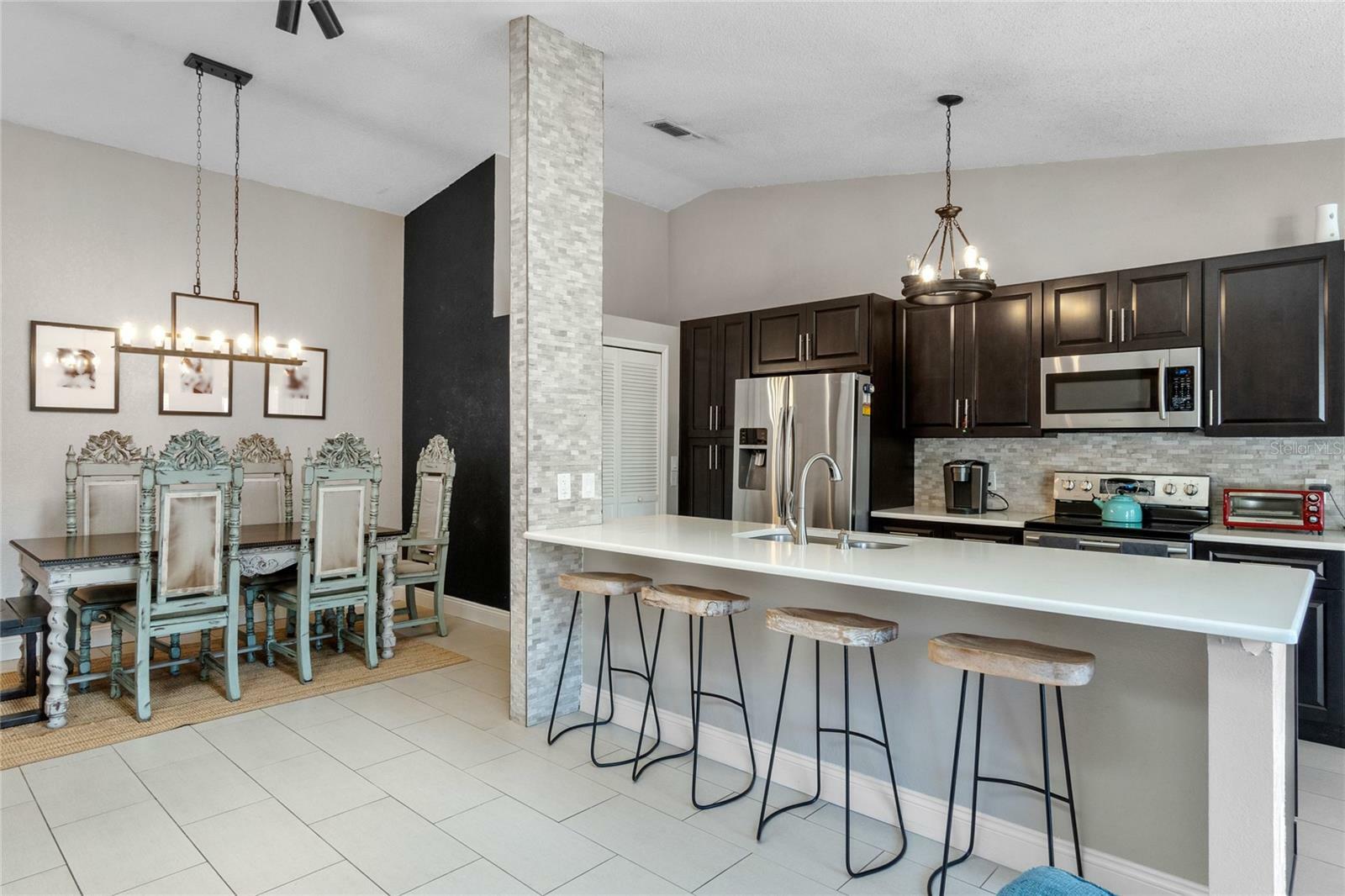 Property Photo:  1242 Ravida Woods Drive  FL 32703 