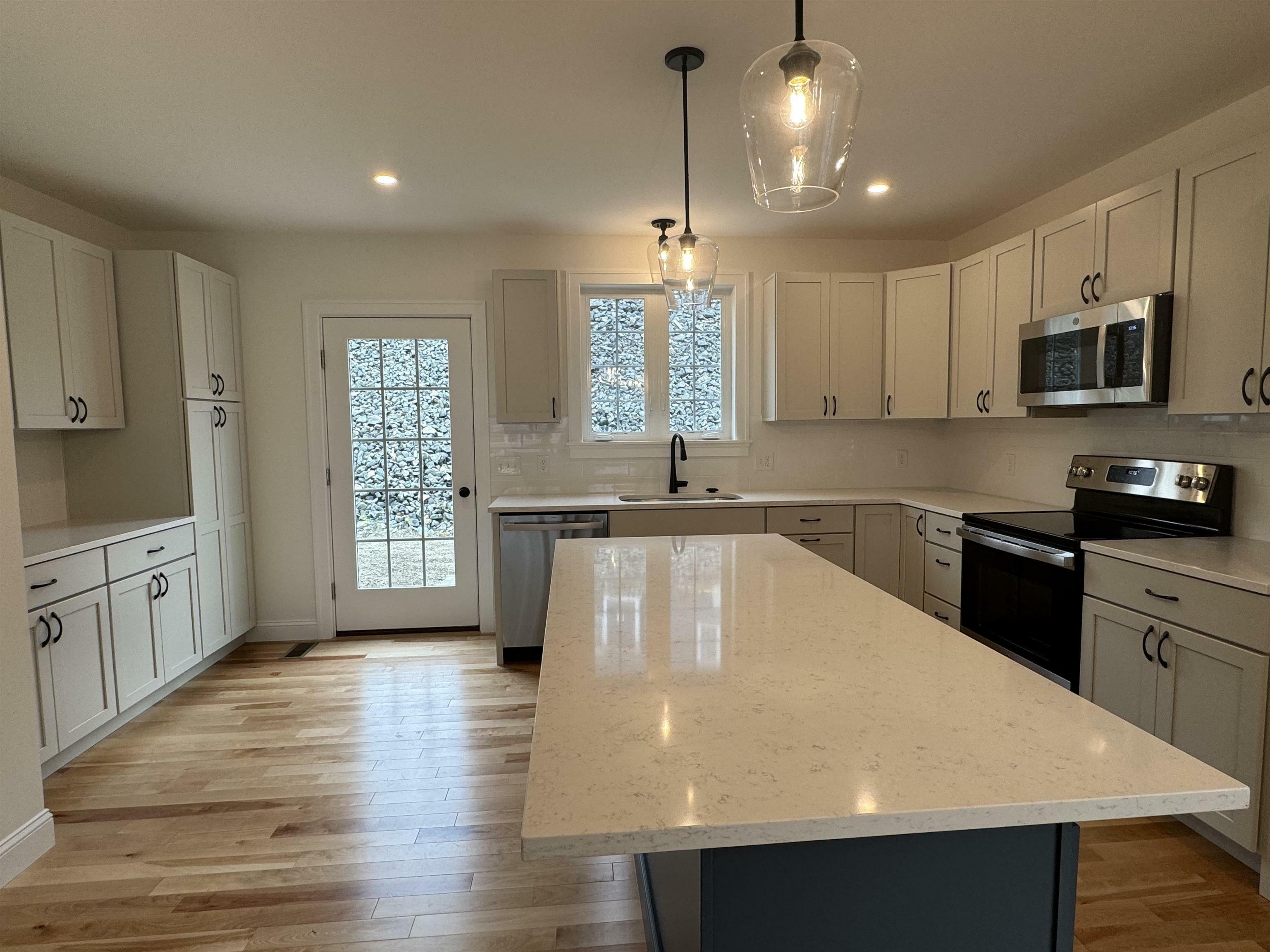 Property Photo: 47 Green Road 33 NH 03857