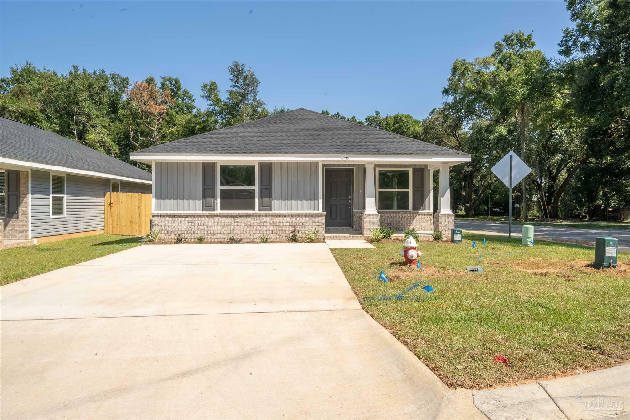 Property Photo:  7002 Sonny Dr 1A  FL 32504 