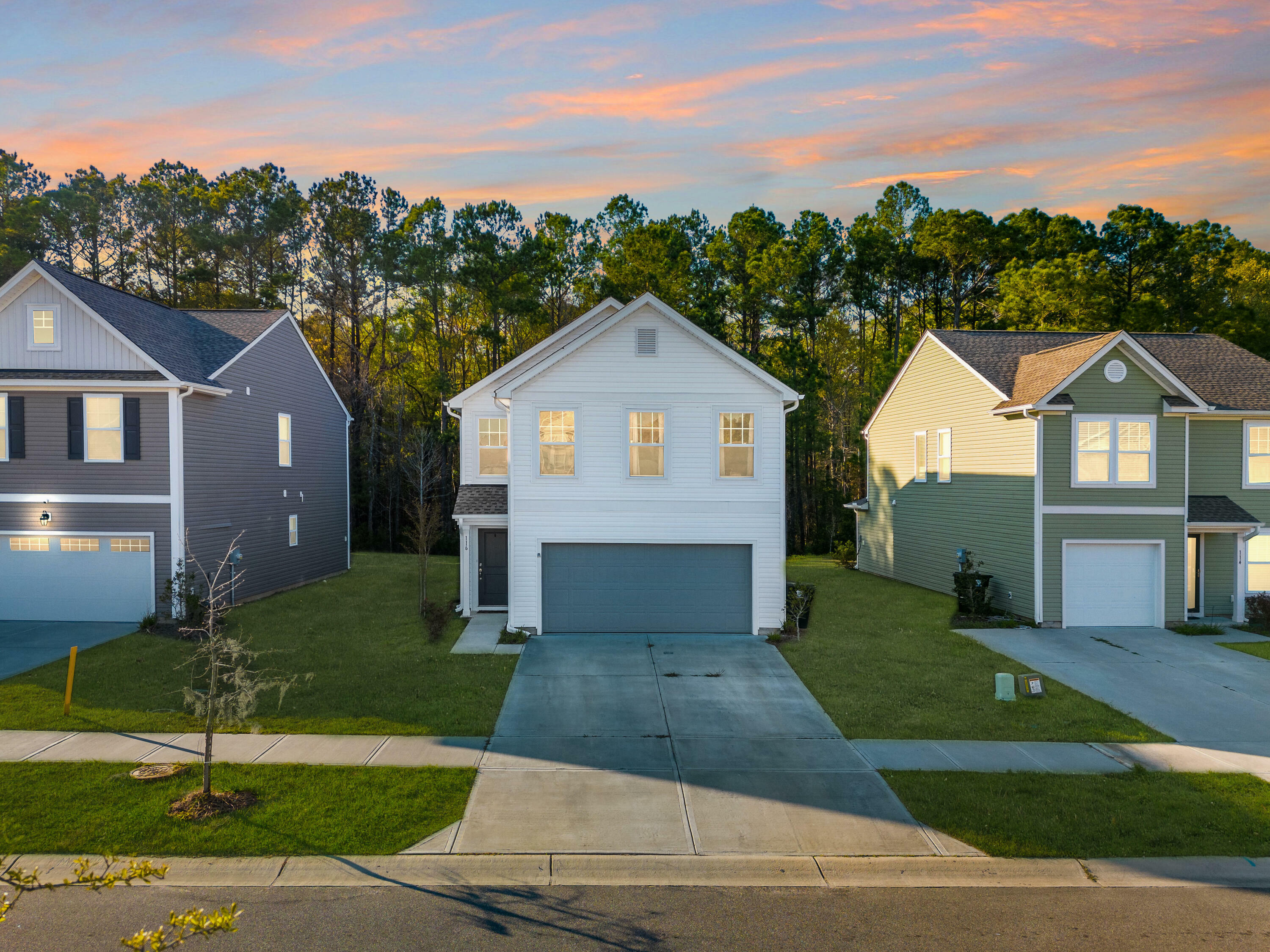 Property Photo: 116 Rockingham Way SC 29461