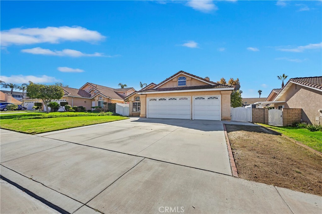 Property Photo:  8434 Eastbrook Court  CA 92504 