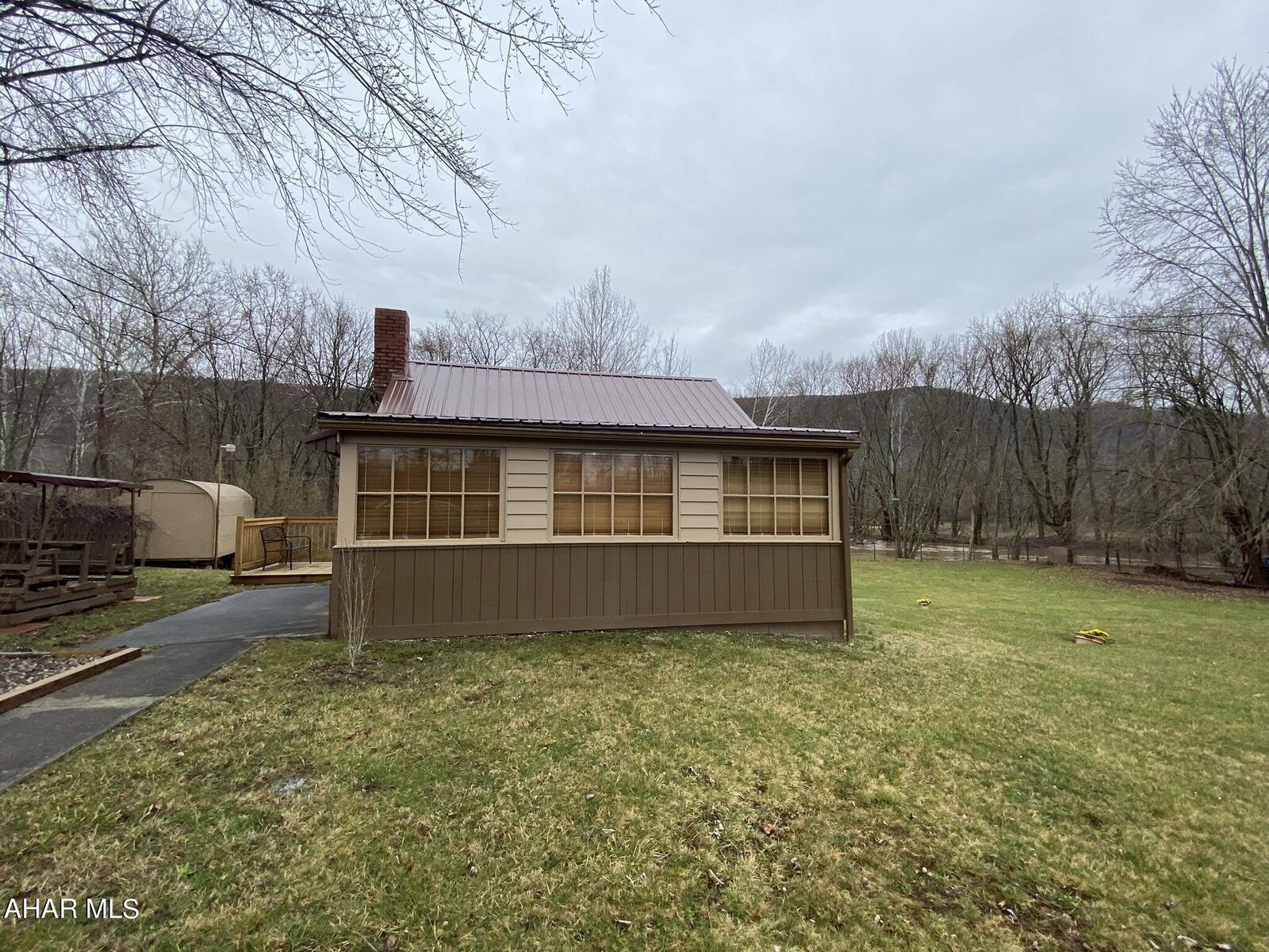 Property Photo: 157 Stuckeysville Road PA 15550