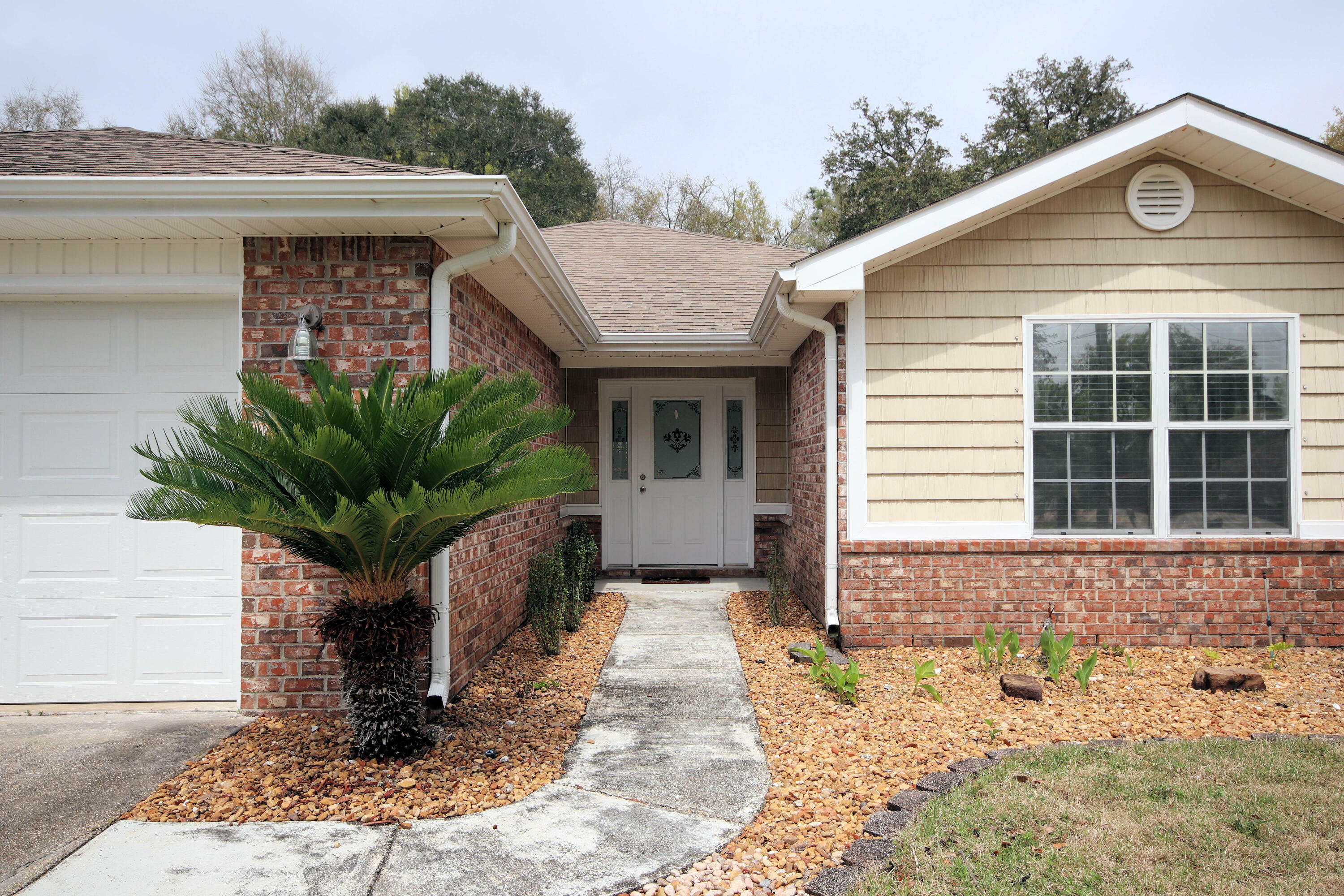 Property Photo:  103 6th Avenue  FL 32579 