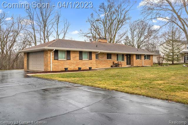 Property Photo:  35765 Springvale Street  MI 48331 