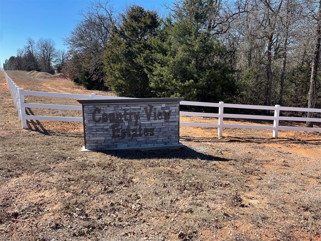 Property Photo: 17900 Victor Avenue OK 73026