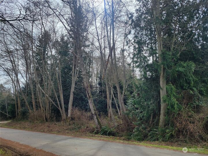 Property Photo: 39009 Shoreview Drive NE WA 98340