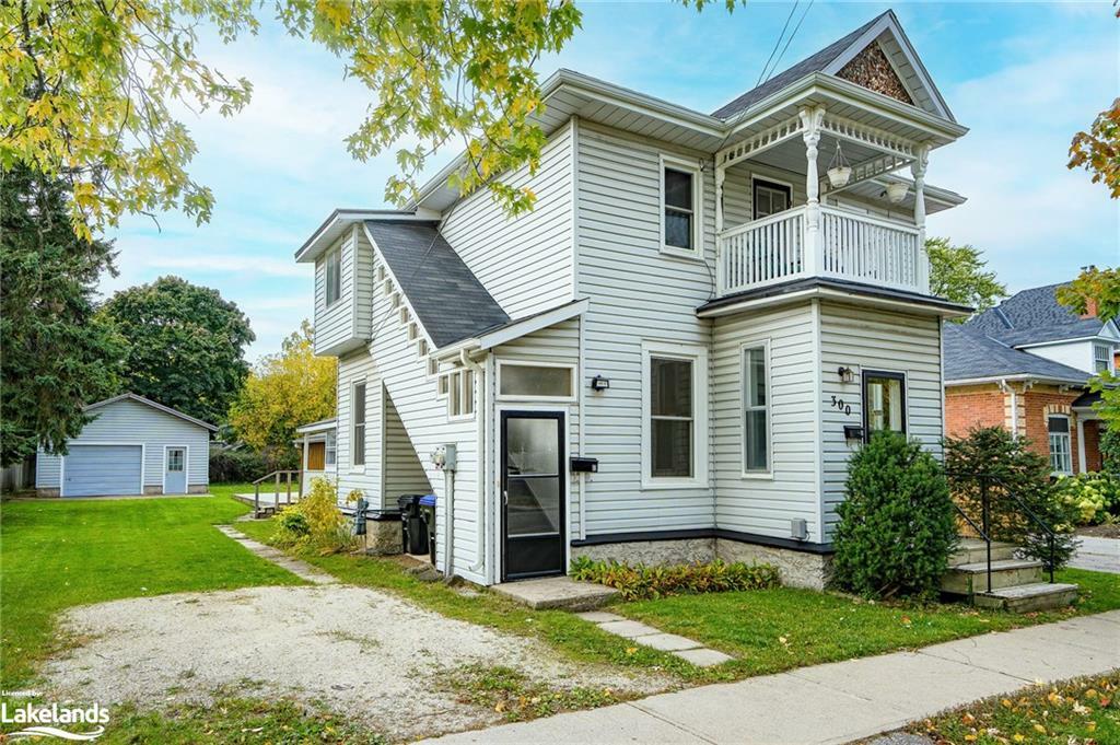 300 Maple Street  Collingwood ON L9Y2R4 photo