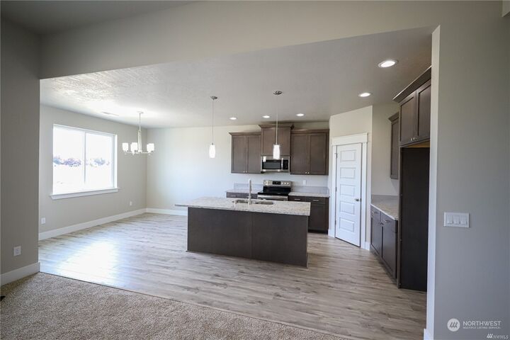 Property Photo:  1918 9th Avenue  WA 98848 