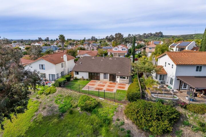 Property Photo:  11753 Petirrojo Court  CA 92124 