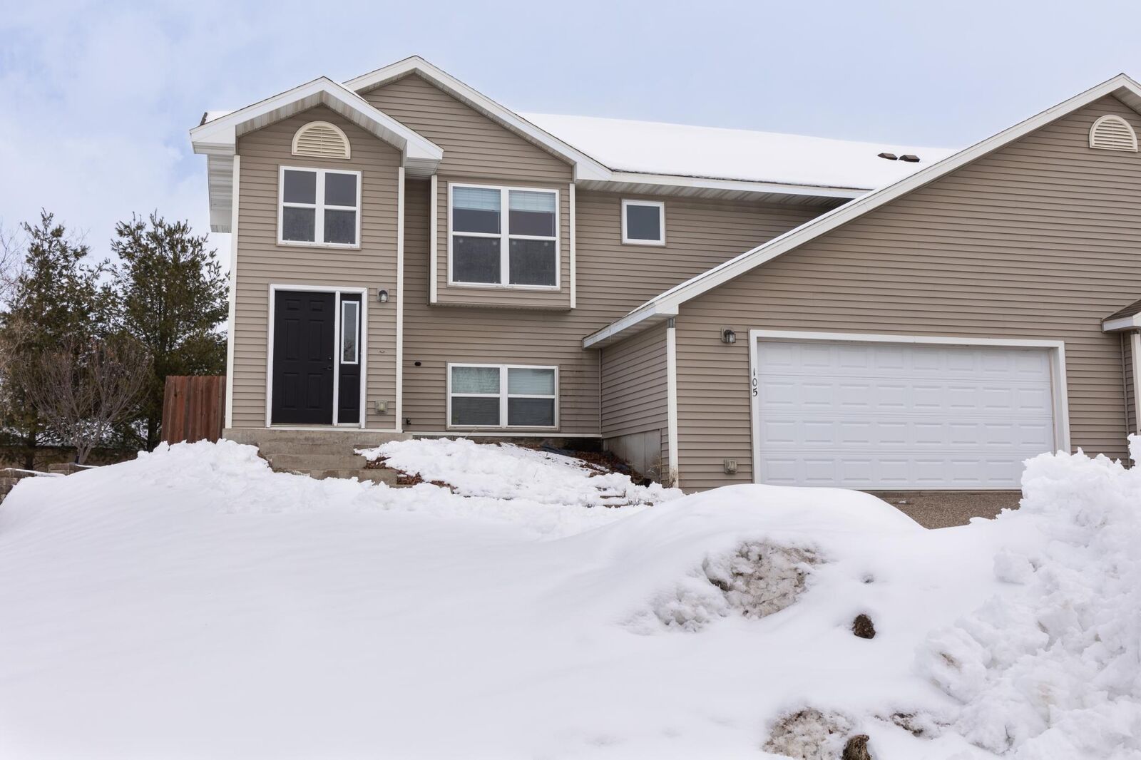Property Photo:  105 Meadow Lane  WI 54028 