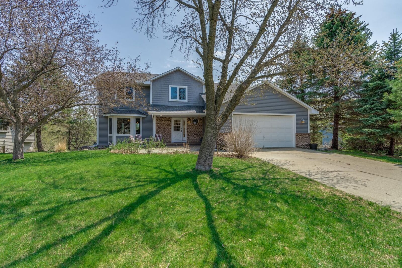 Property Photo:  740 Ashley Drive  MN 55318 