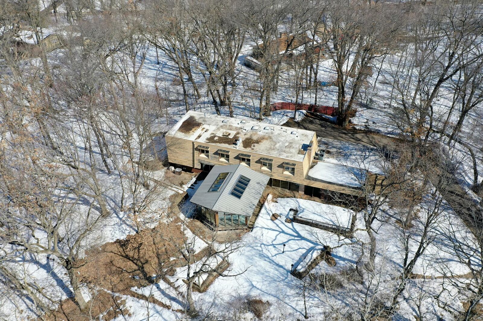 Property Photo: 21 E Oaks Road MN 55127