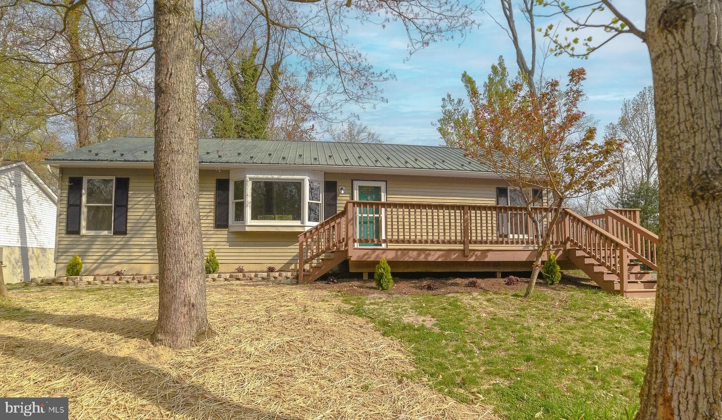 Property Photo: 1114 San Angelo Drive MD 20657