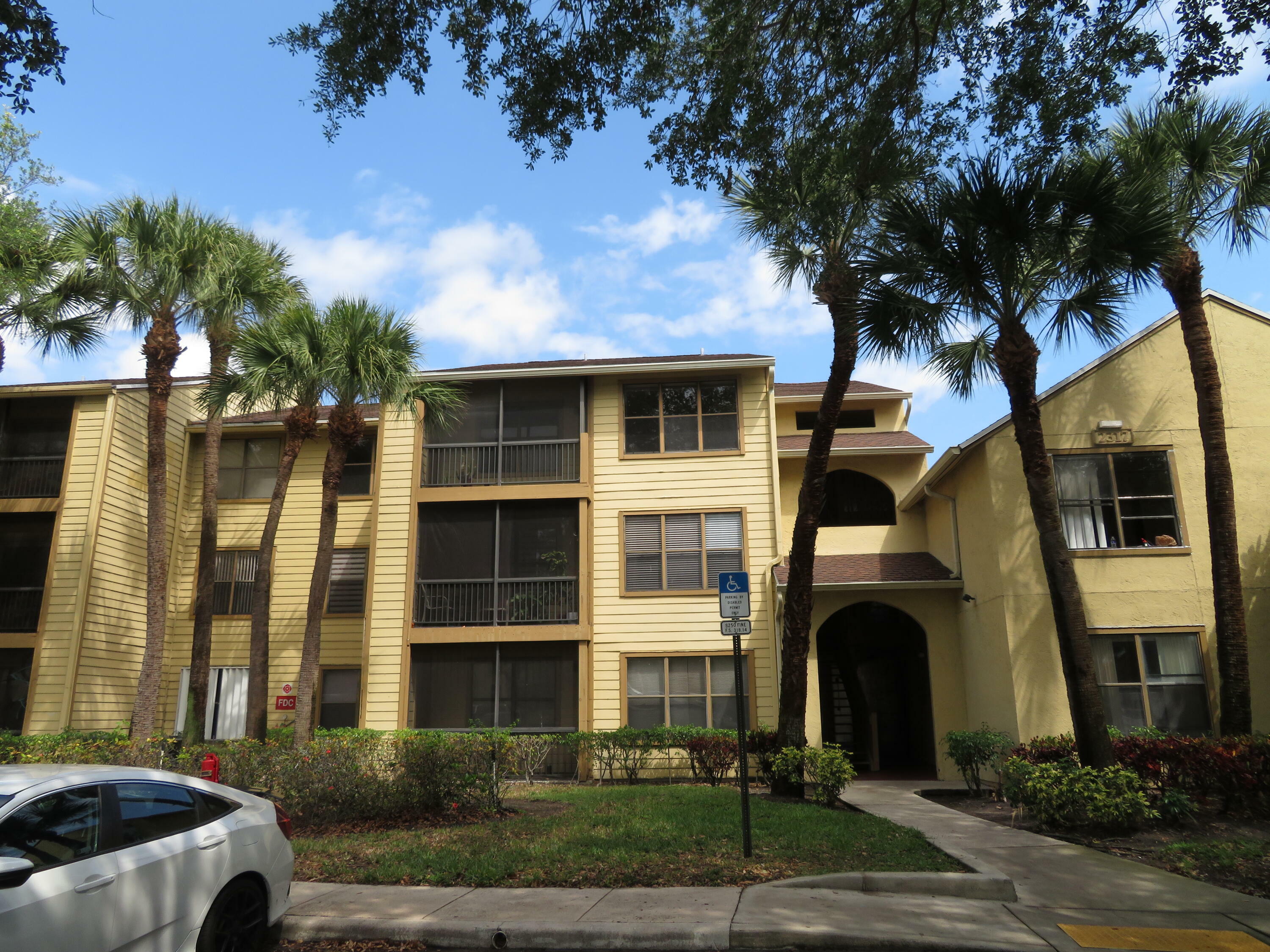 Property Photo:  2317 N Congress Avenue 34  FL 33426 