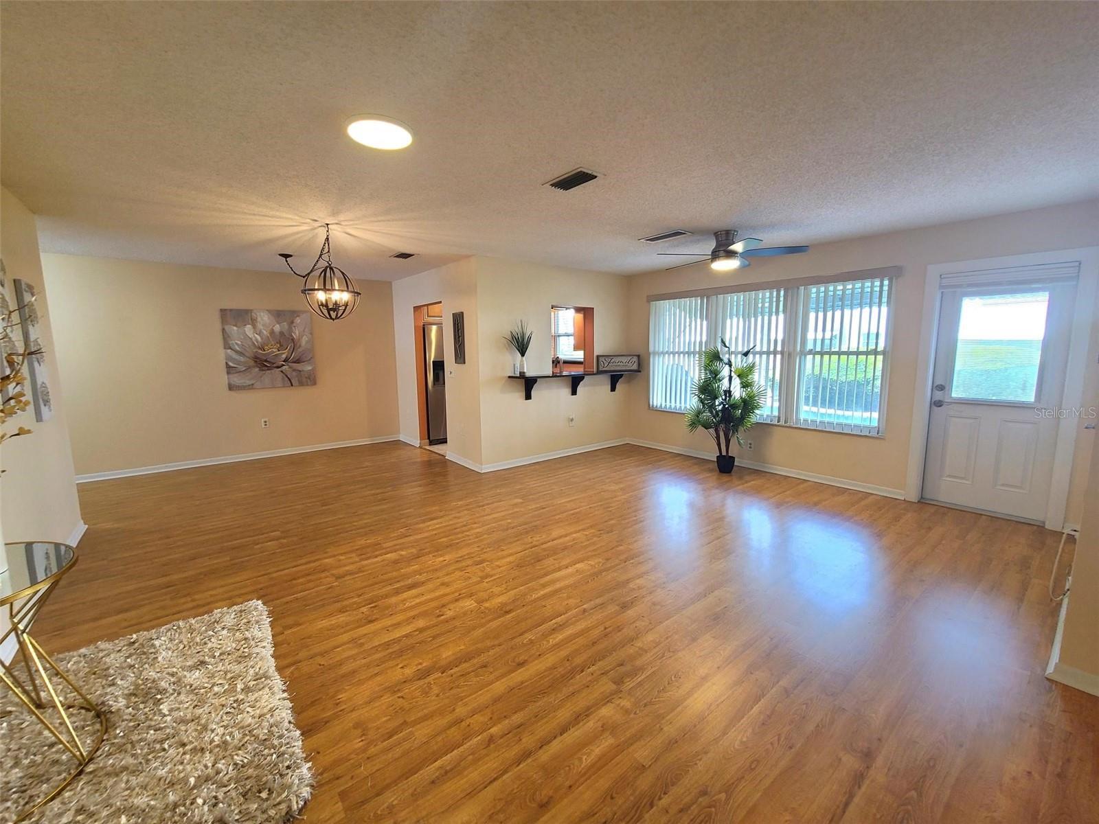 Property Photo: 5603 80th Street N 111 FL 33709